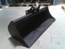 Godet de Curage 1200mm axes