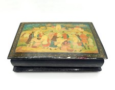 Coffret / Boîte laquée à décor sérigraphié - Russie - XXe