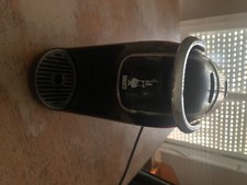 Cafetière Bialetti rouge, peu utilisé quasiment neuf, machine à capsule.