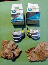 RENAULT 8 tous types / ALPINE A110 Paire d'étriers de freins AV