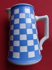 Pot à lait vintage, style Lustucru, manufacture de Digoin