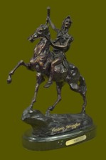 Sculpture En Bronze Remington