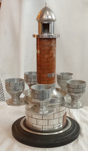 Ancien oeufrier présentoir