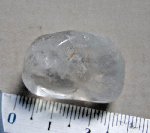 Galet pierre roulée cristal