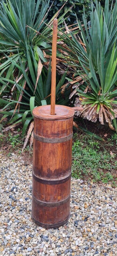 Ancienne grande baratte - ancienne, a