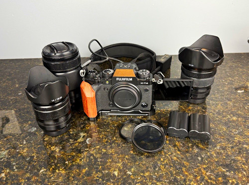 Fujifilm 26mp mirrorless - x-t4,