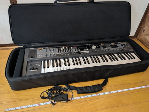 Roland combo 61 key - v-combo, vr-09