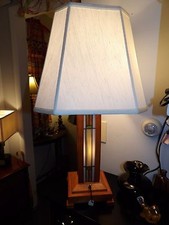 Wooden Tiffany Style Table Lamp