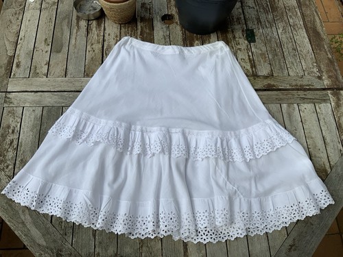 Joli jupon ancien - coton, fin