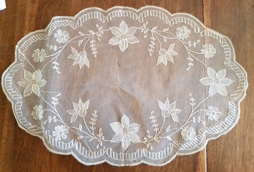 Napperon ancien tulle - napperon-, en