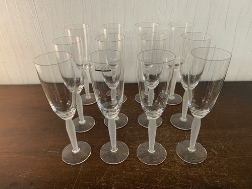 Flutes champagne modèle - 21, à
