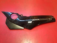 Flanc de selle gauche SUZUKI