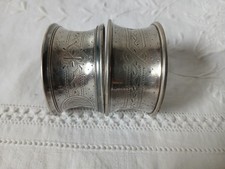 2 ronds de serviettes en