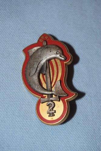 B67 insigne militaire - , 8e
