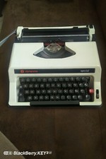 Ancienn machine a ecrire olympia special vintage typewriter decoration annee 70