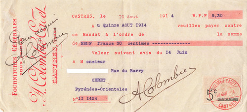 Vieux papier fiscaux sur - vieux,