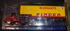 Camion miniature 1/87 Pinder " Marmon "- Cirque - Eléphants