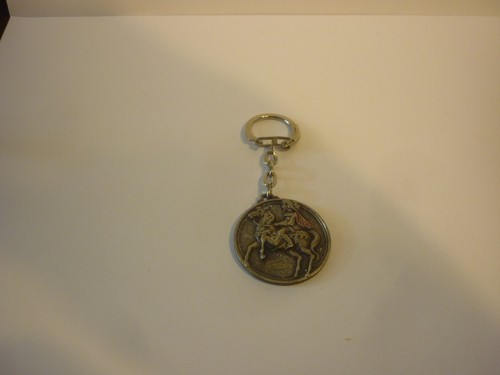 Ancien porte cle métal