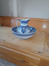 ensemble de toilette ancien pichet +vasque 