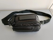 Pochette Hama pour appareils photo ou camescope compacts