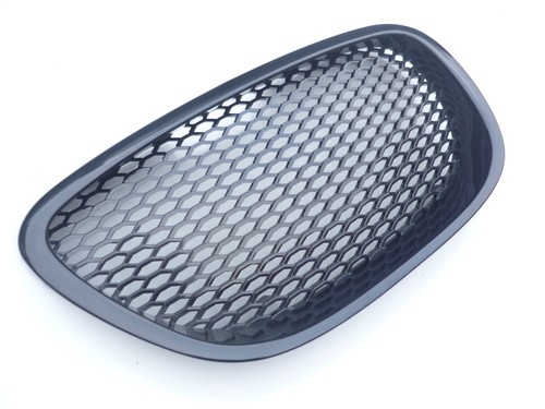 Grille miel débadgée - en,
