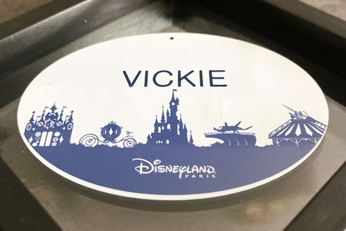Disneyland paris nametag cast - disneyland,