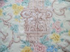 COUPON DE TISSU MOIRE IMPRIME FOND PAILLE  - 139 cm x 90 cm -  TIS 102