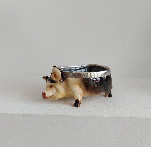 Royal doulton figurines - doulton,