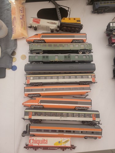 Lot trains miniatures ho - trains,