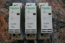 CONTACTEUR 25A 220V 2contacts fermetures (NO) 25AMPERES SCHNEIDER ELECTRIC 15380