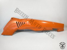 Carénage arrière droit