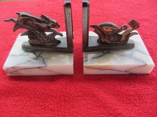 Serre livres fable de La