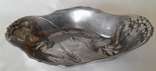 Art nouveau plat - art, en