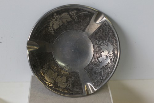 Cendrier étain gravé - cendrier,