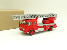 Ixo SB 1/43 - EPA Saviem S7 L Metz  Pompiers