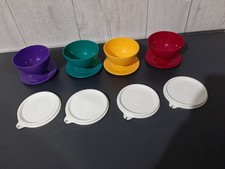 Tupperware  Lot de 4 Coupe Dessert avec Couvercle Crème, Glace, Coupelle TBE