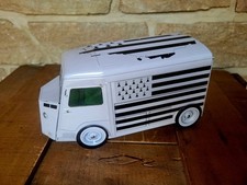 BOITE EN METAL A BISCUIT