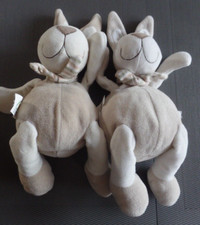 B2G / lot 2 doudous lapin