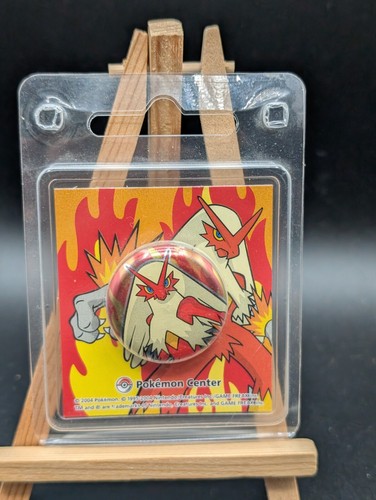 Pokemon pin badge - pokemon,