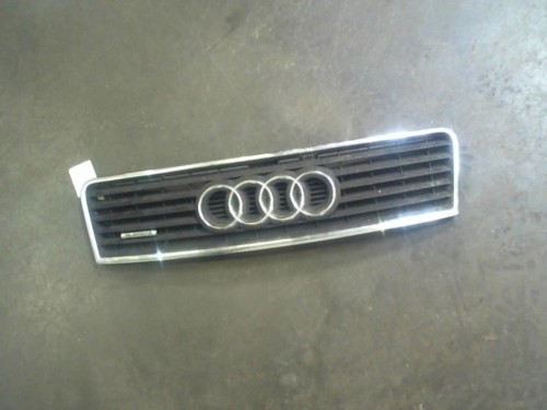 Calandre audi avant - calandre,