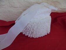 Poupée ancienne Coiffe ancienne de bébé amidonné