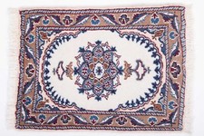 Persan Naïn Tapis Noué à la