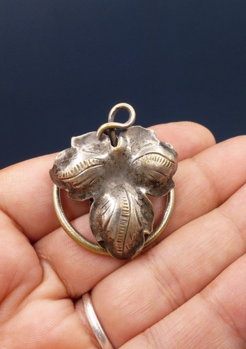 Broche ancienne clip - broche,