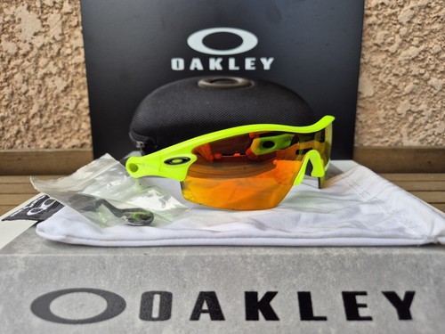 Oakley radar pitch - pitch, retina