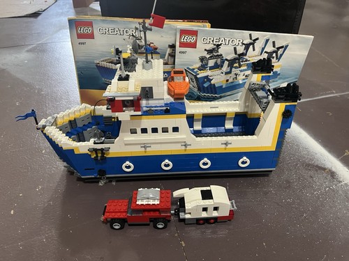 Retired lego creator - ,
