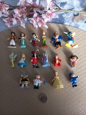 Lot De 16 Figurines Disney