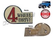 Sigle "4WD" angle arriere