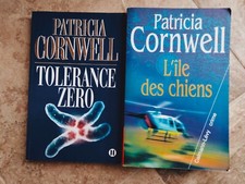Lot de 2 Thrillers broches  de  PATRICIA CORNWELL en tres bon état