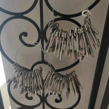 Énorme Gros Lot De 96 Clés De Serrures Neuves Diverses