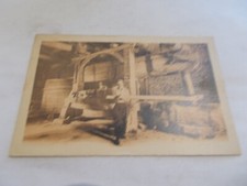 71  MACON SAONE ET LOIRE UN VIEUX PRESSOIR DITS A GRANDS POINTS  ANIMEES